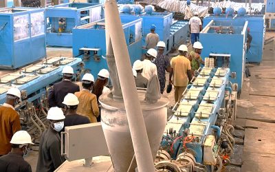 La SP-EAU visite l&rsquo;unité de production de tuyaux APT à Tsévié : la qualité au cœur des infrastructures d&rsquo;eau potable.